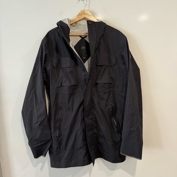 Canada Goose - Wascana Shell Hooded Rain Jacket - Black - Picture 5 of 16